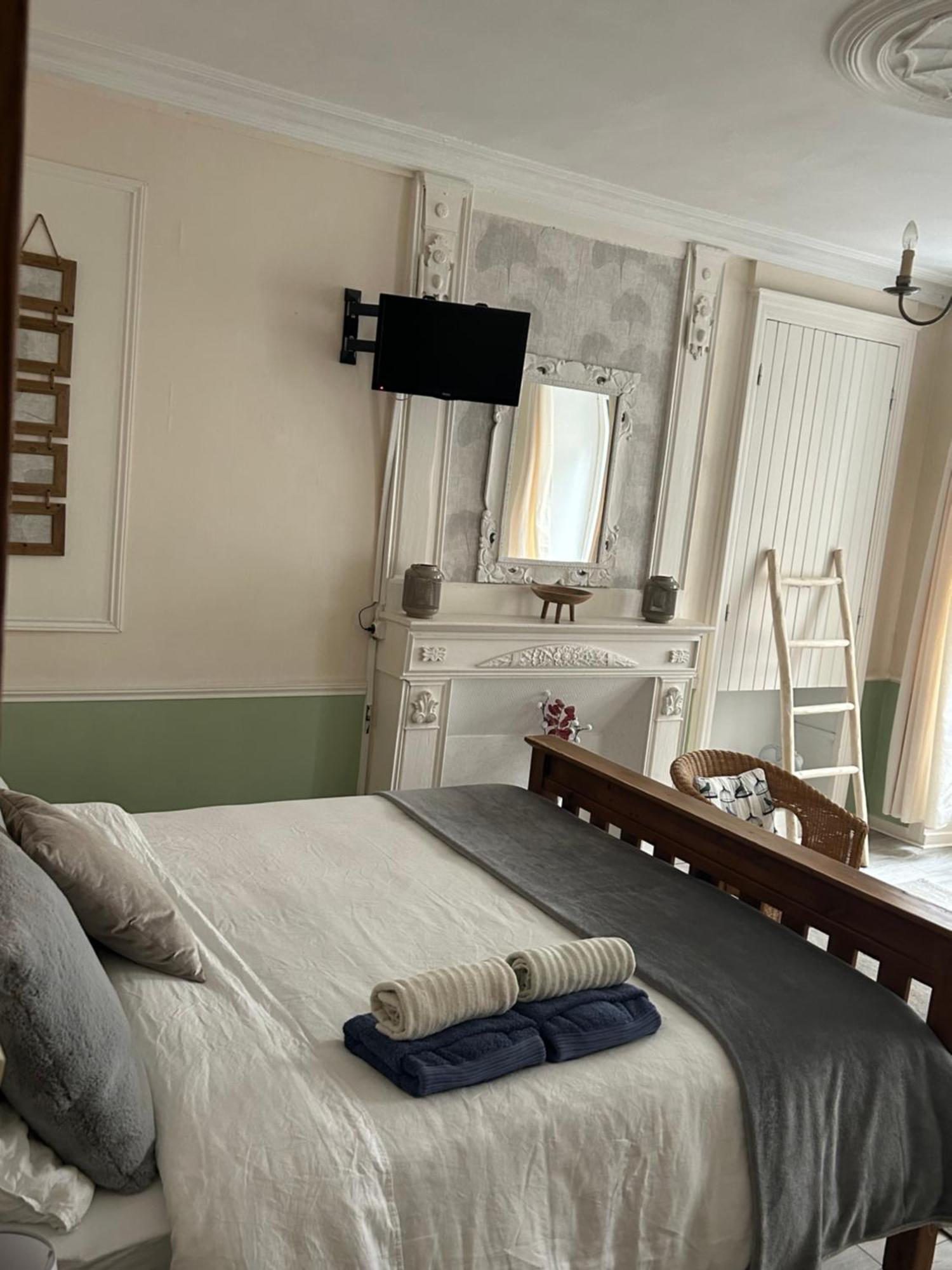 The Lighthouse Chambres A Louer Châteaulin 외부 사진